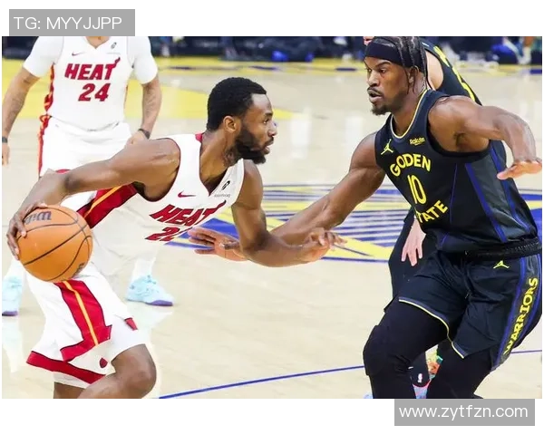 金州勇士激战强敌全场鏖战引爆篮球迷热情赛事精彩纷呈